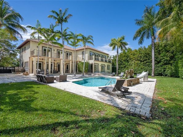 31 Island Dr, Key Biscayne FL 33149