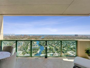 411 N New River Dr E