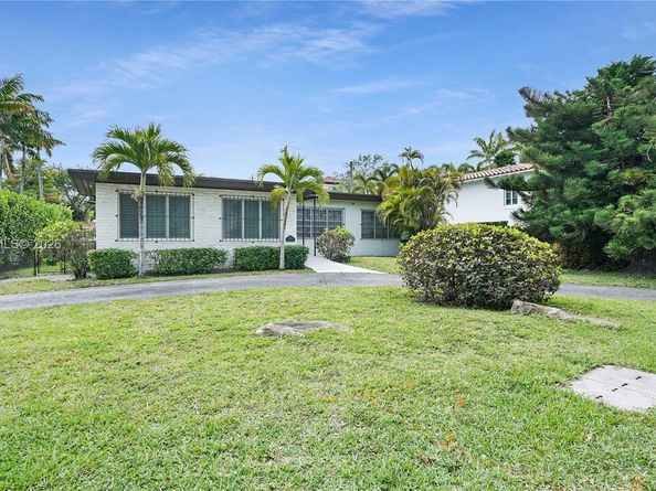 1630 S Bayshore Dr, Miami FL 33133