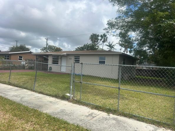 28511 SW 147th Ave, Homestead FL 33033