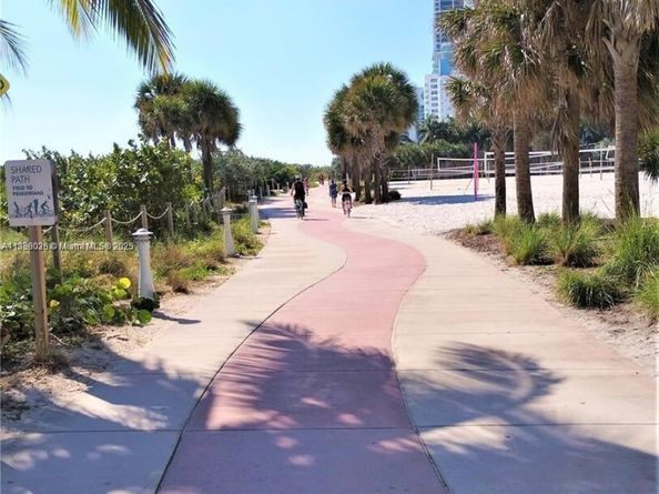 7135 Collins Ave 625, Miami Beach FL 33141