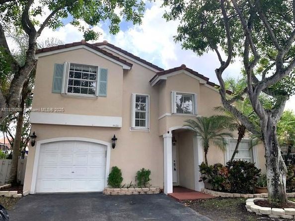 4420 NW 61st Pl, Coconut Creek FL 33073