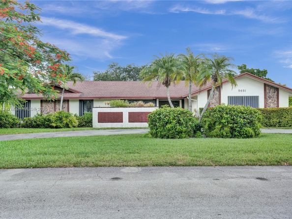 9461 SW 134th St, Miami FL 33176