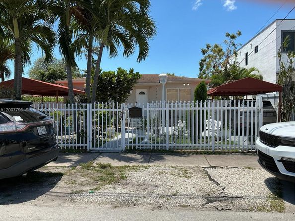 3630 SW 3rd St, Miami FL 33135