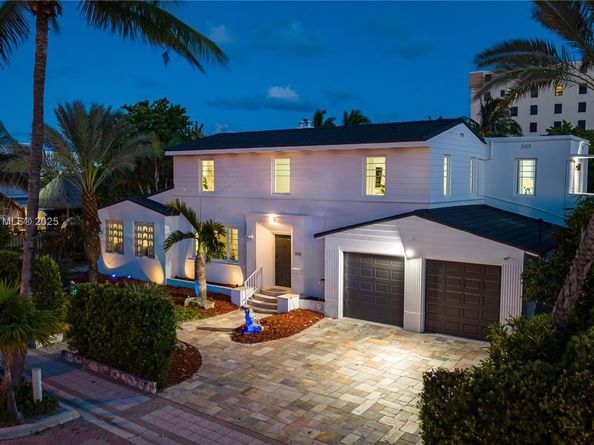 320 Polk St, Hollywood FL 33019