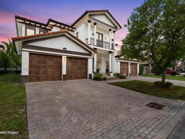 Undisclosed Address #A12037372, Cutler Bay FL 33157