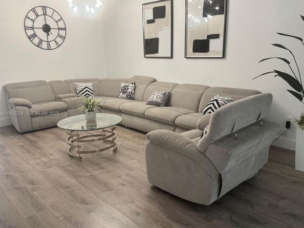 Undisclosed Address #A11932224, Miami FL 33183