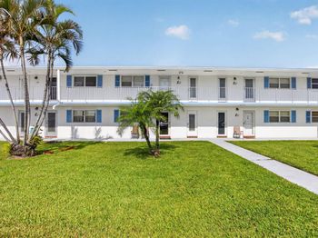 1115 LAKE Terrace