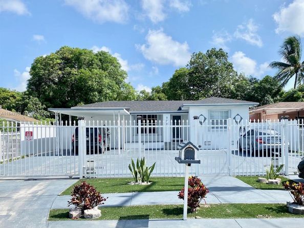 739 NW 112th St, Miami FL 33168