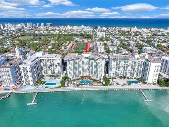 1100 West Ave 916, Miami Beach FL 33139