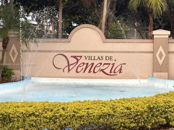 9783 Nob Hill Ct 9783, Sunrise FL 33351