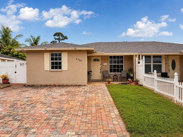 5365 Cannon Way, West Palm Beach FL 33415
