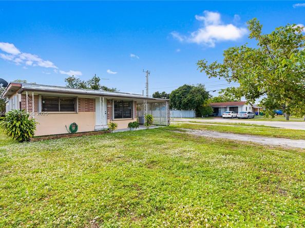 6142 SW 21st St, Miramar FL 33023