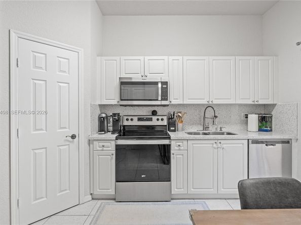 1940 SE 24th Ter 1940, Homestead FL 33035