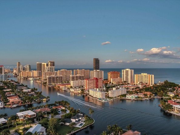 21200 Point Pl PH 1 (2804), Aventura FL 33180