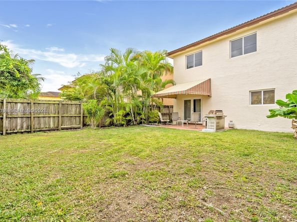 1081 NE 41st Ter, Homestead FL 33033