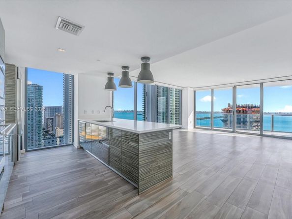 460 NE 28th St 3301, Miami FL 33137