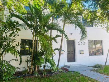 530 NE 71st St