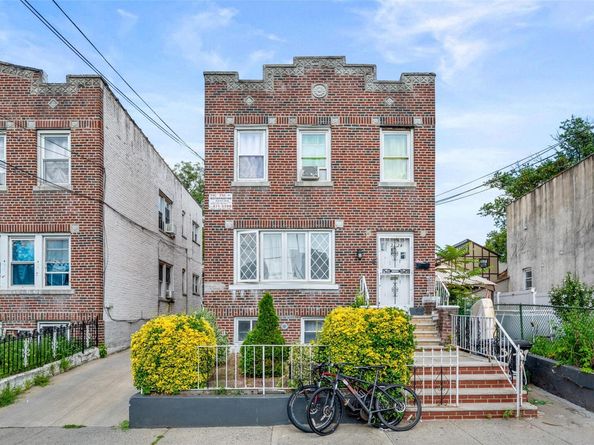 3129 100th Street, East Elmhurst NY 11369