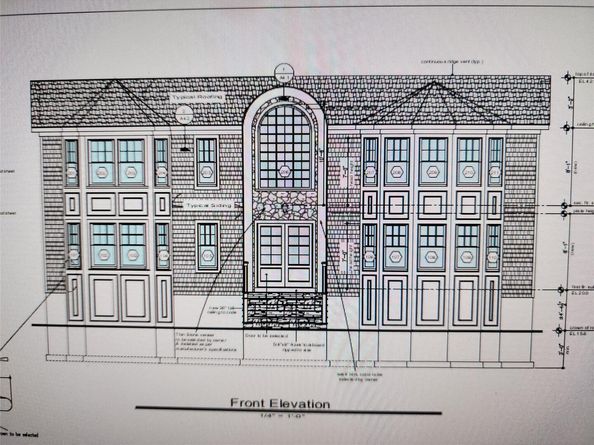 196 W Gates Avenue, Lindenhurst NY 11757