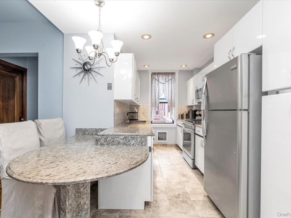 160-15 Powells Cove Boulevard C202, Beechhurst NY 11357