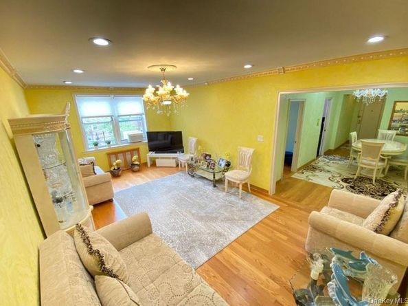 6361 99th Street D4, Rego Park NY 11374