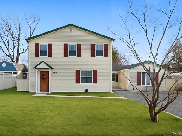 2114 Prospect Avenue, East Meadow NY 11554