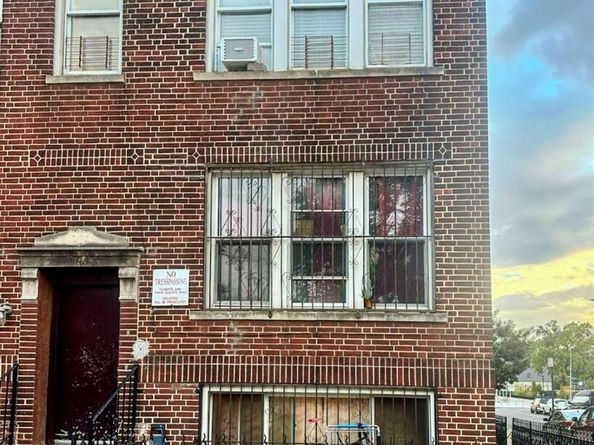 140 Somers Street, Brooklyn NY 11233