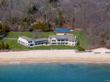 33 Beach Road
