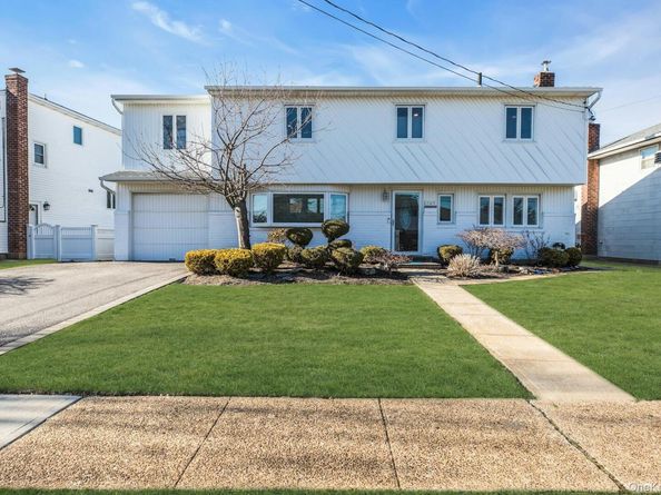 2505 Walters Court, Bellmore NY 11710
