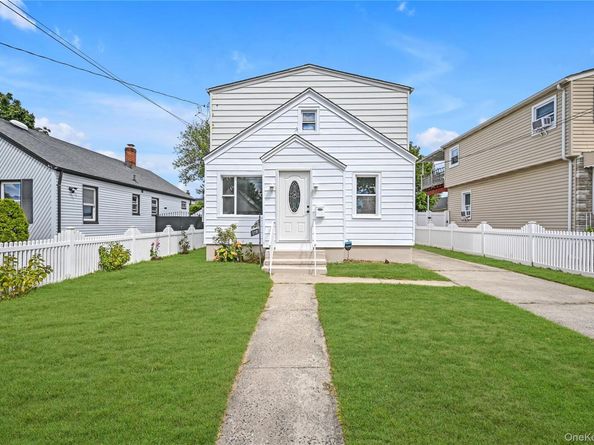 179 Hoffman Avenue, Elmont NY 11003