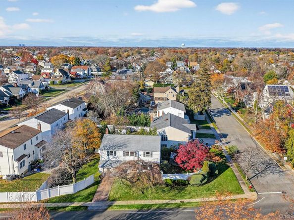 603 Foxhurst Road, Baldwin NY 11510