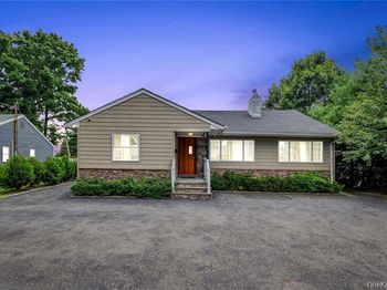 531 Old Country Road