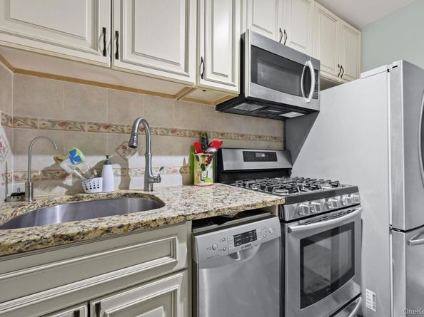 30 E Hartsdale Avenue 5L, Hartsdale NY 10530