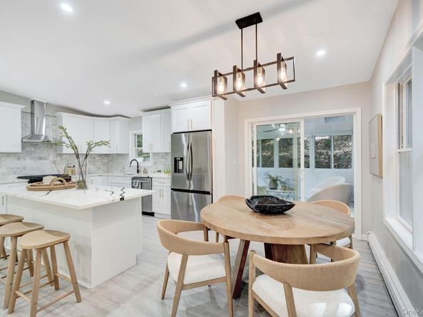 644 Bread And Cheese Hollow Road, Northport NY 11768