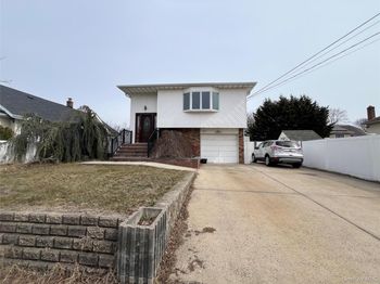 630 S Wellwood Avenue