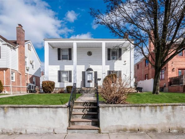 7531 179th Street, Fresh Meadows NY 11366