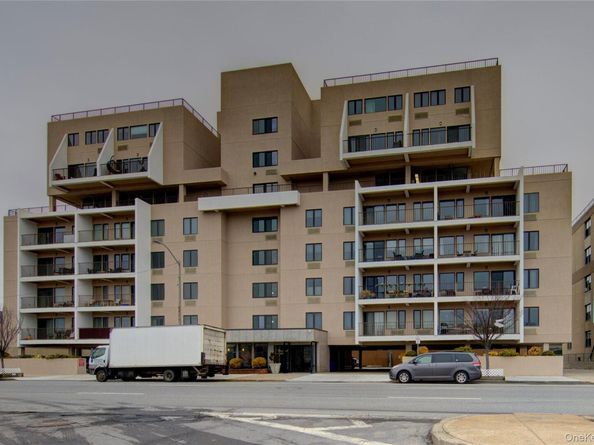 235 W Park Avenue 403, Long Beach NY 11561