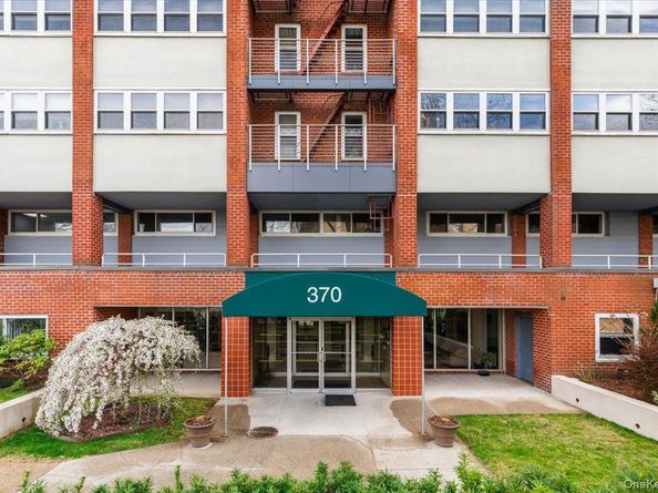 370 Westchester Avenue 5C, Port Chester NY 10573