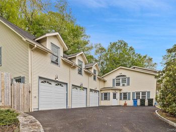2 Watergate Drive