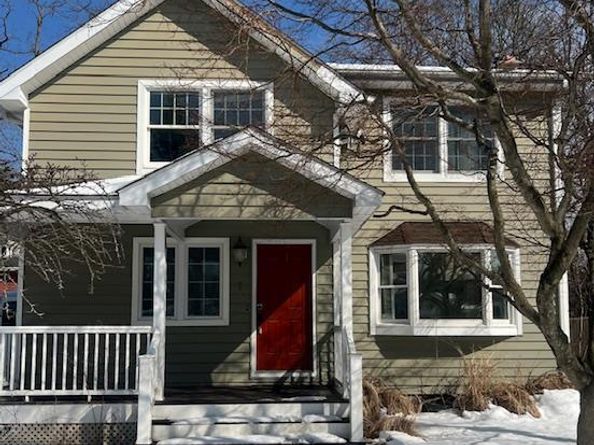 1 Vine Street, Glenwood Landing NY 11547