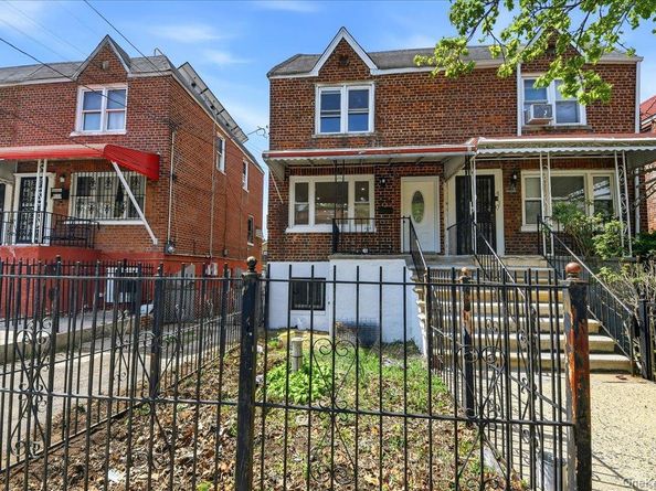 4135 Murdock Avenue, Bronx NY 10466