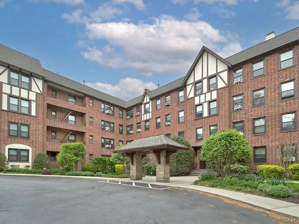246 Bronxville Road I3, Bronxville NY 10708