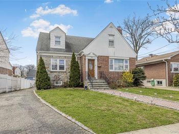 38 Borcher Avenue