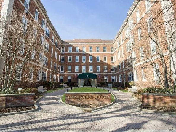 111 7th Street 208, Garden City NY 11530