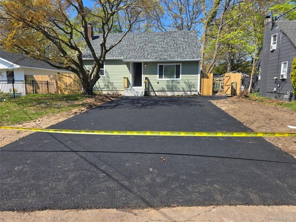 198 Concord Road, Shirley NY 11967