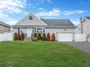 253 E Riviera Drive