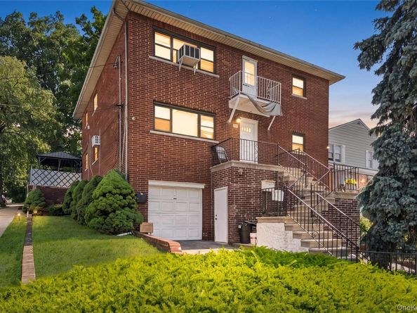 109 Wakefield Avenue, Yonkers NY 10704