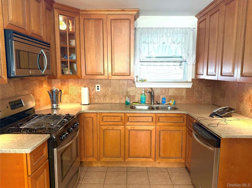 59-41 161st Street, Fresh Meadows NY 11365