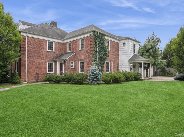23 Westminster Road, West Hempstead NY 11552